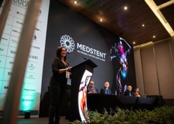 Hasta 90% de pacientes de cirugía plástica en Tijuana llegan de EU y Canadá