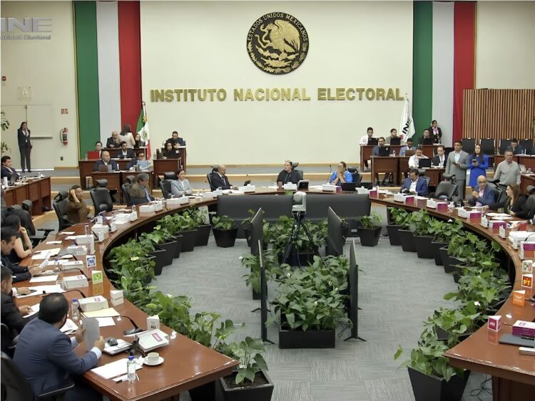 INE acuerda petición de presupuesto para 2027. AMEXI Foto