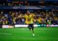 América