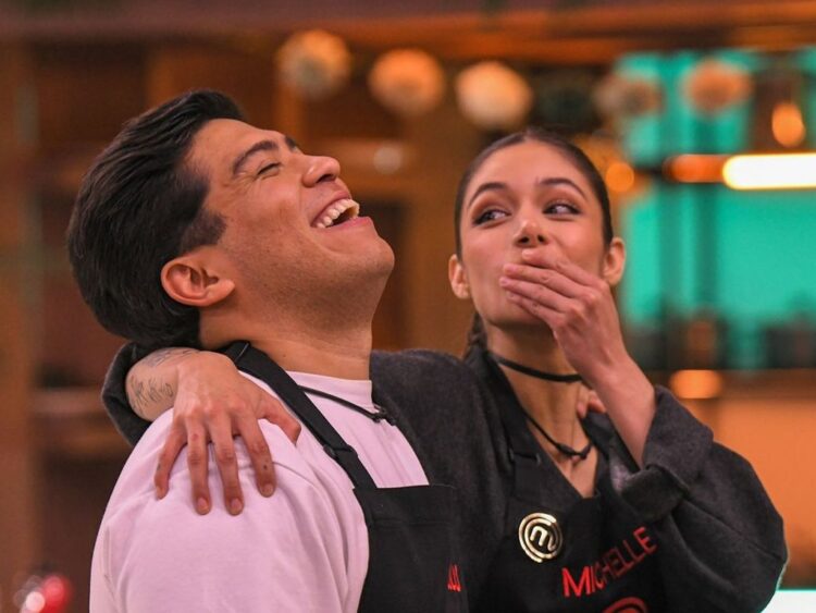 Julio se despidió de MasterChef 24/7 a una semana de la gran final, tras no convencer al jurado con su platillo en el reto de eliminación. | AMEXI/FOTO: Cortesía