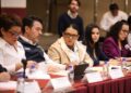 La titular de SEGOB, Rosa Icela Rodríguez, en reunión con colectivos de personas desaparecidas en México. AMEXI Foto