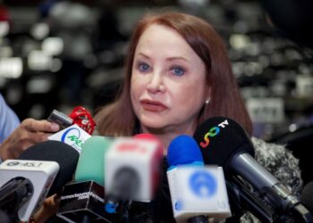 Senado recibe propuesta de Claudia Sheinbaum sobre nacionalidad única