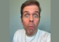 Perez Hilton, uno de los blogueros de espectáculos más famosos de Estados Unidos, generó alarma tras una transmisión en vivo por una crisis mental. | AMEXI/FOTO: IG @theperezhilton