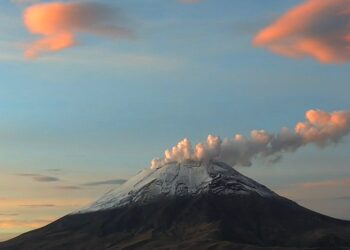 El Popocatépetl emitió 34 exhalaciones durante las últimas horas. | AMEXI/FOTO: Cenapred