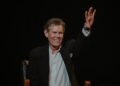 Randy Travis sorprendió a una fan con cáncer en un hospital de Chicago y protagonizó un emotivo encuentro que conmovió a todos. | AMEXI/FOTO: IG @therandytravis