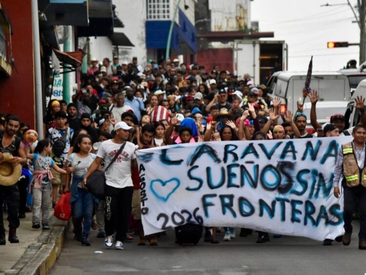 Sale de Tapachula caravana Sueños sin fronteras
