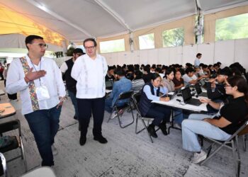 Segunda jornada de examen de control en la UNAM
