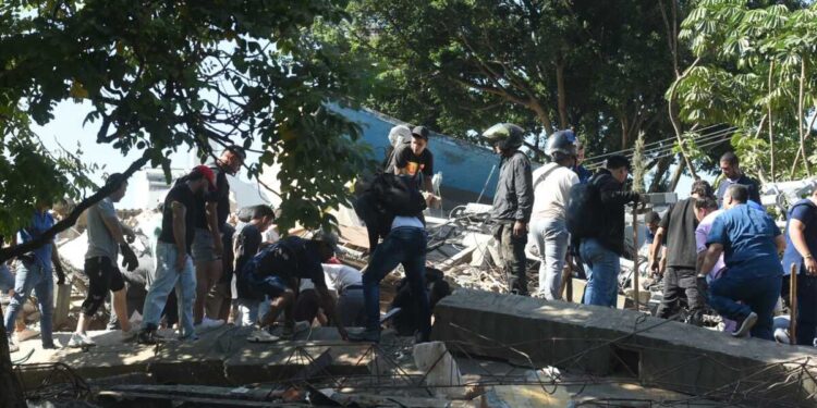 El trabajo “hombro con hombro” en Colombia tras el sismo de 7.4
