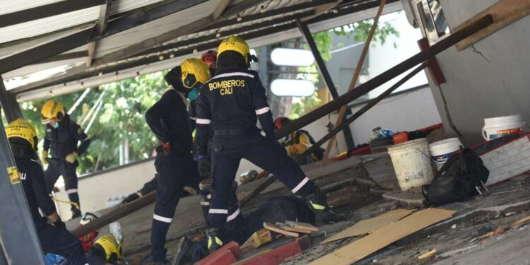 El trabajo “hombro con hombro” en Colombia tras el sismo de 7.4