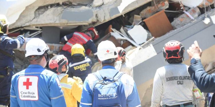 El trabajo “hombro con hombro” en Colombia tras el sismo de 7.4