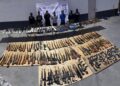 Tres personas detenidas con arsenal en Sabinas Hidalgo, NL. AMEXI Foto SSPC