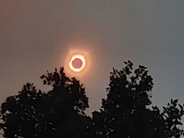 Eclipse solar total oscurece la península ibérica