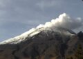 Popocatépetl registra sismo volcanotectónico y ligera emisión de ceniza