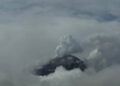 Cenapred reportó cinco exhalaciones de baja intensidad y emisión de vapor y gases del volcán Popocatépetl. | AMEXI/FOTO: Cenapred