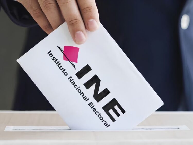 Votar desde el extranjero. AMEXI Foto
