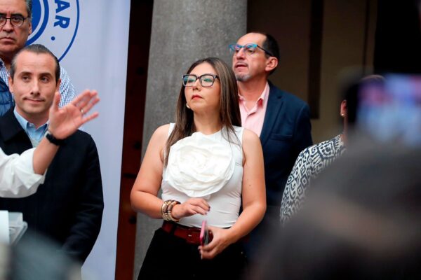 Señalan incumplimiento de promesas de campaña
