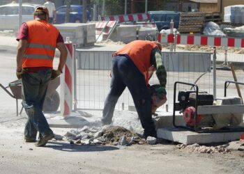 México pierde 19 mil 550 empleos en julio por fin del ciclo escolar y agrícola