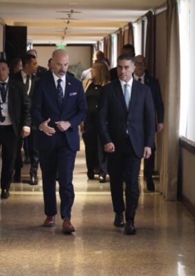Terry Cole calificó a García Harfuch como un socio de confianza y un buen amigo de Estados Unidos.
