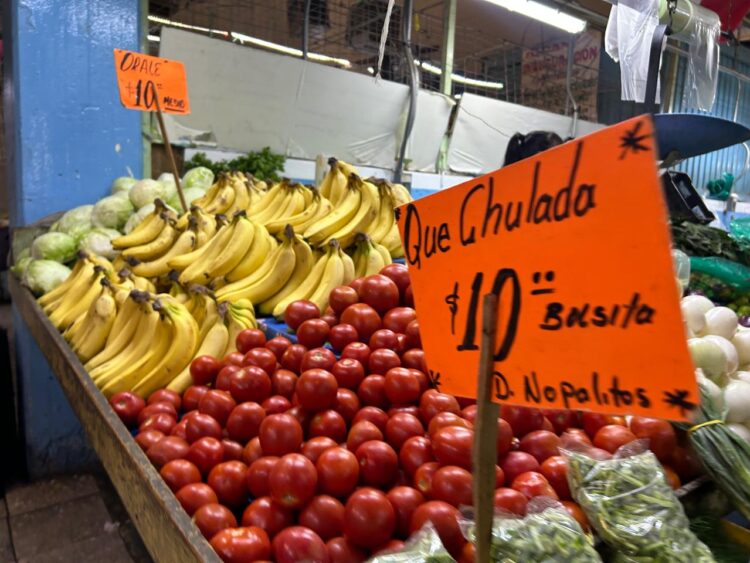 Canasta básica modera alza, pero supera inflación en julio