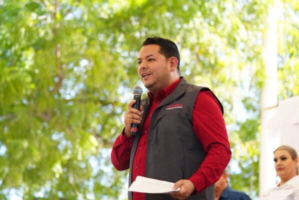 Mier irá acompañado por el presidente estatal de Morena, Edgar Barraza en su recorrido por los municipios