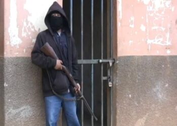 Grupo armado no permite que presidente municipal se San Sebastián Rio Hondo asuma poder, exigen se reconozca a su presidente indígena