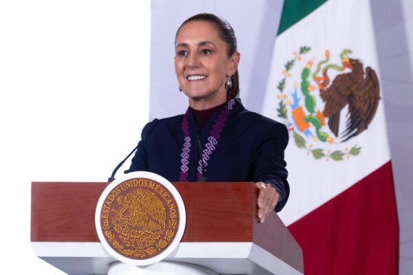 Sheinbaum recordó que en el pasado los aparatos de inteligencia del régimen se utilizaban para la persecución política y la vigilancia de opositores