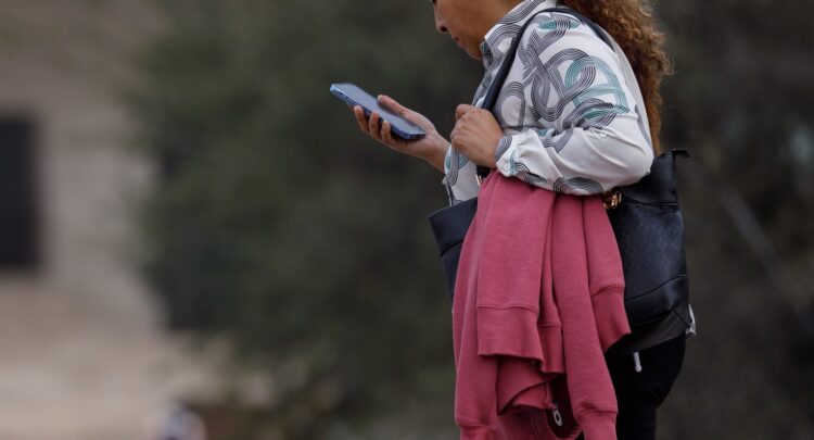 Registro de celulares: más de 9.5 millones de líneas “1” ya están vinculadas
