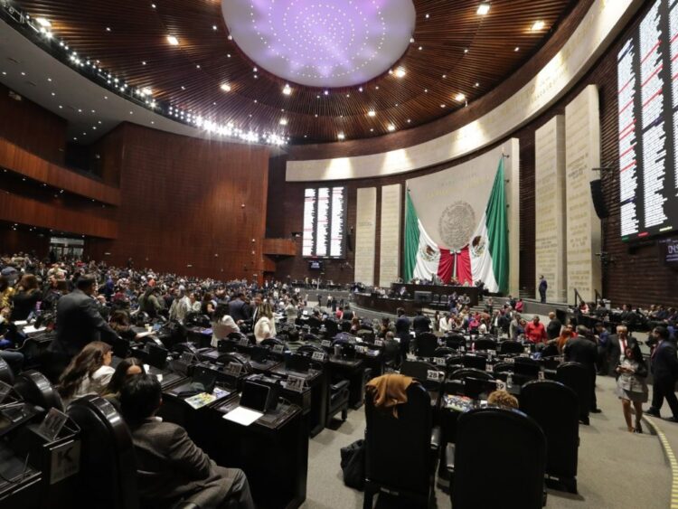 Cámara de Diputados. Análisis del Segundo Informe de Gobierno. AMEXI Foto Cortesía