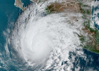 Oaxaca se alista con 300 refugios, ante entrada de tormenta tropical Polo