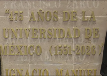 Diputados develan con letras de oro los 475 años de la Universidad de México
