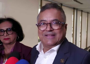 Carol Antonio Altamirano reconoció que hay la intención de aumentar el IEPS. AMEXI Foto