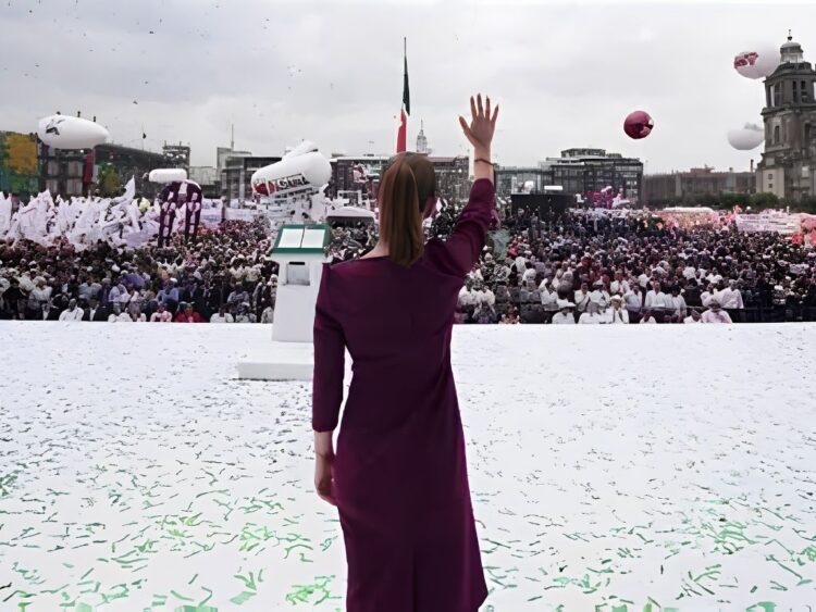 Claudia Sheinbaum cerrará su gira de presentación de su Segundo Informe de Gobierno en el Zócalo capitalino. AMEXI Imagen Gobierno de México