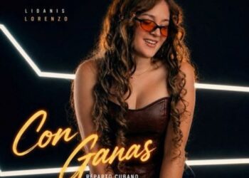 Lidanis Lorenzo posa durante la presentación de “Con Ganas”, su nuevo lanzamiento inspirado en los ritmos cubanos y urbanos.