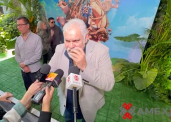 Joaquín Cosío durante la promoción de Gungo y los juegos cavernícolas, película mexicana de animación en la que presta su voz al villano Krul.