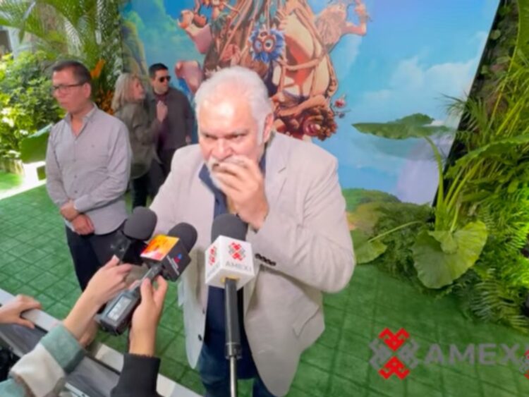 Joaquín Cosío durante la promoción de Gungo y los juegos cavernícolas, película mexicana de animación en la que presta su voz al villano Krul.