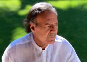 Julio Iglesias y la referencia a Luke y Leia, nombres de las mascotas de sus hijas Victoria y Cristina, inspirados en personajes de Star Wars.