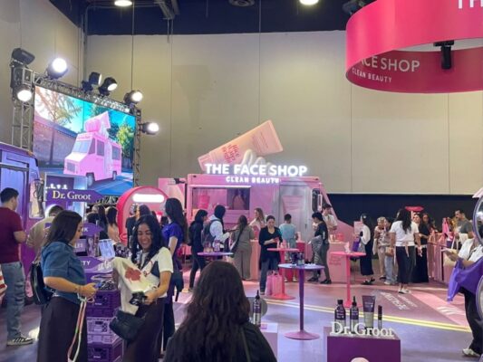 Chingu Amiga durante su participación en K-Expo México 2026, encuentro dedicado a la cultura y tendencias de Corea.