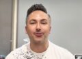 Alex Bisogno durante una entrevista en la que habla sobre el juicio intestamentario y el legado de su hermano Daniel Bisogno.