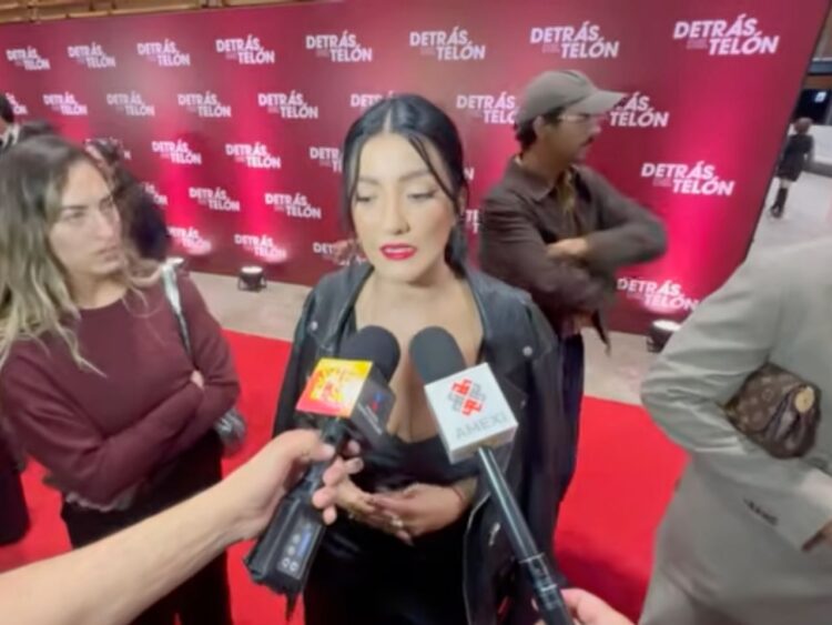 Eréndira Ibarra durante un encuentro con medios para hablar sobre su participación en la serie Detrás del Telón.