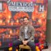 Arap Bethke durante la promoción de “México entre dos mundos”, serie de History Channel sobre las tradiciones del Día de Muertos.