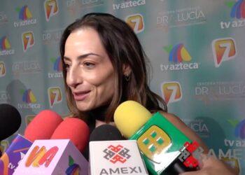 Marimar Vega interpreta nuevamente a la doctora Lucía en la tercera temporada de la serie Dra. Lucía.