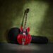 Guitarra Gibson ES-335 de edición especial inspirada en el instrumento de 1965 utilizado por Gustavo Cerati.