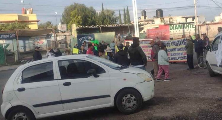 Bloquean AIFA
