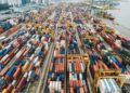 Exportaciones de México crecen 40.4% en agosto y balanza comercial logró un superávit