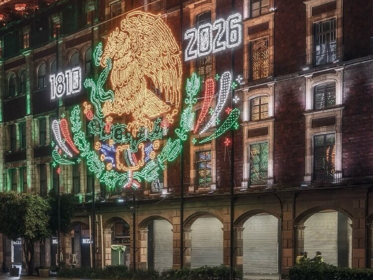 Si acudirás al Zócalo para celebrar el Grito, conoce las principales recomendaciones y los detalles del operativo de seguridad en CDMX. | AMEXI/FOTO: RRSS