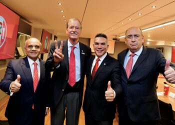«Alito» y Fox llaman a sumar esfuerzos rumbo a 2027