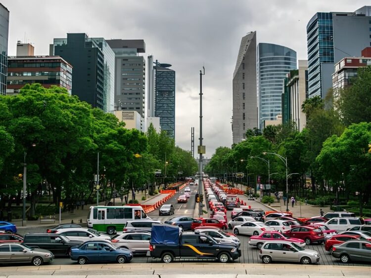 Hoy No Circula 1 de septiembre. AMEXI Foto