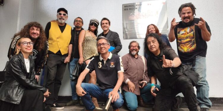 Rock y pop: Nuevo mural de Manjarrez en la estación Puebla del Metro