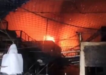 Incendio en el mercado de Cuernavaca. 14 de septiembre de 2026. AMEXI Foto captura de video