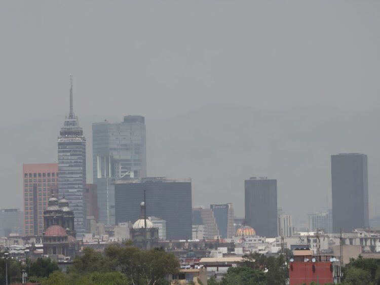 El Valle de México en contingencia ambiental por ozono.